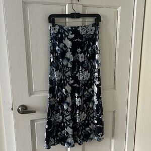 NWOT Rails Anya Satin Side Slit Skirt Size S